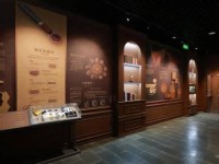 万宝路(硬红乌拉圭免税版)价格表和图片万宝路(硬红乌拉圭免税版)多少钱一盒？
